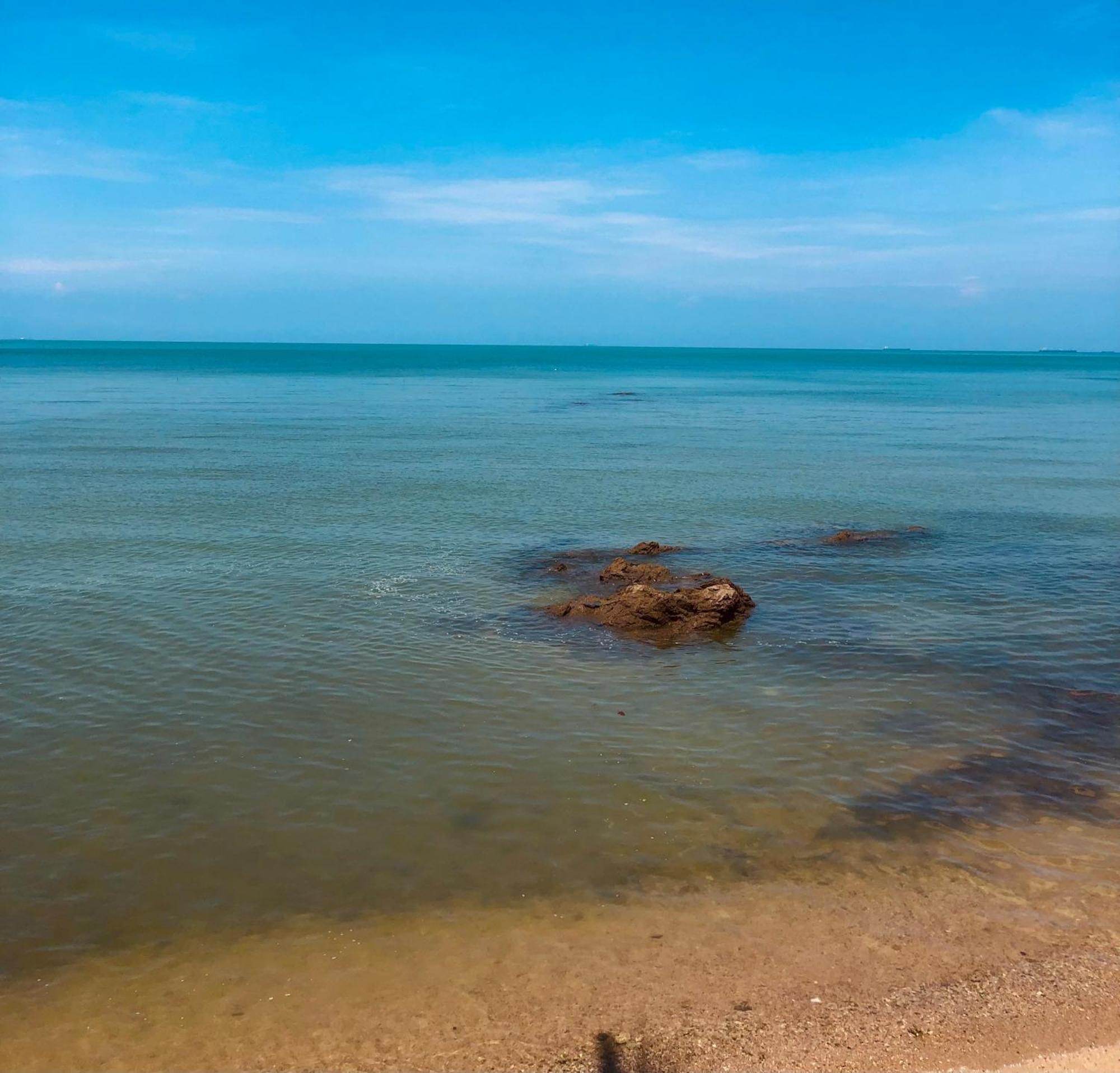 Pd Infront Seaview Apartment Port Dickson Bagian luar foto